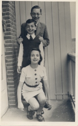 Portret van Susi-Ernestine-Albert Herz