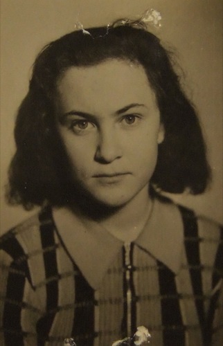 Portret van Thea Kahn